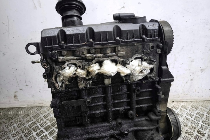 фото №8, Двигатель vw golf vii 5g1, bq1, be1, be2 ajm 1.9l дизель 85kw 2000