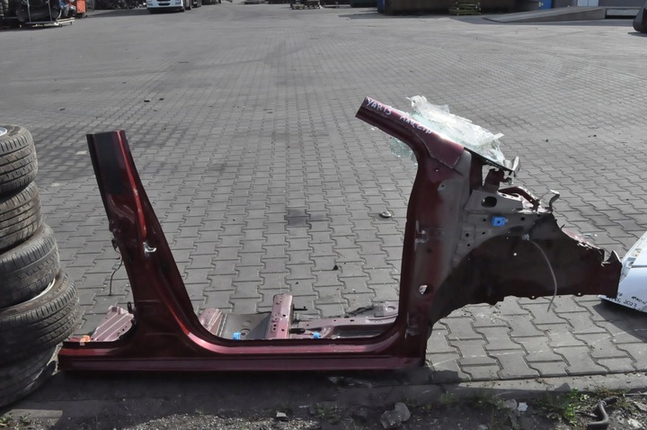 фото №1, Toyota yaris iii четверть лонжерон правый перед порог правый