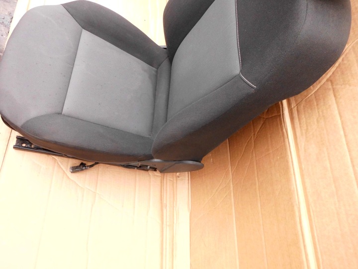 фото №5, Opel zafira b сиденье пассажира с подогревом европа