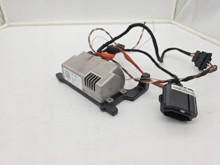 фото №5, Inwerter/przetwornica напряжения 230v volkswagen passat b8 5q0907155c