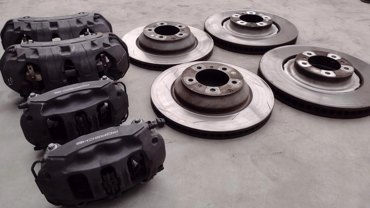 фото №10, Porsche panamera 971 тормоза суппорт диски тормозные колодки