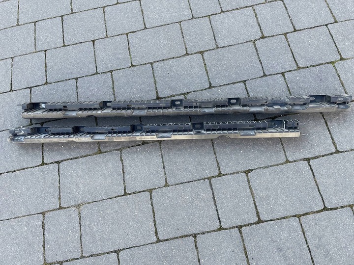 фото №1, Volvo xc90 ii 2015- кріплення ковзани планки накладки порогової сторона ліва