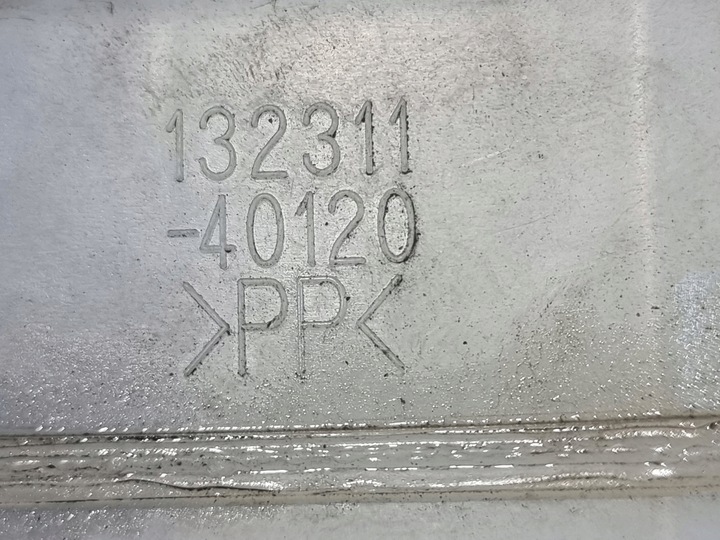 фото №12, Бачок рідини гальмівного оригінальний номер 132311-40120 toyota prius ii 08r