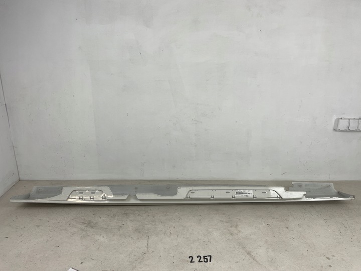 фото №4, Планка пороговая правая bmw 1 e87 м-пакет порог 5d