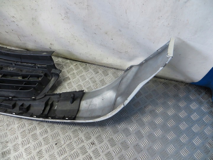 фото №8, Opel vivaro a накладка решётка радиатора бампера перед 06-