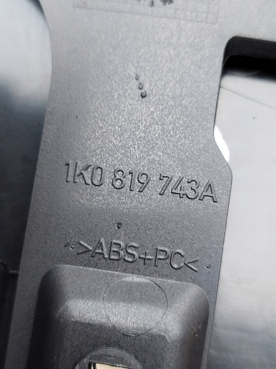 фото №8, Панелі ґрати повітропровід ліва права середня vw golf 5 v 1k0819743a