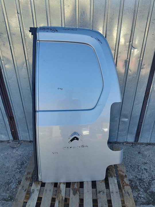 фото №1, Двері skrzydelkowe правий зад citroen berlingo ii iii 2008------ колір ezrc