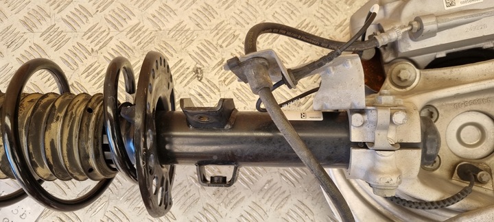 фото №13, Bmw 6892508 6892512 6888502 g26 2.0b 2.0d подвешивание правые перед передние