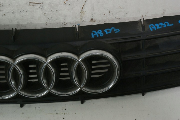 фото №8, Audi a8 d2 99-02 решётка радиатора решётка решётка капота рестайлинг оригинал