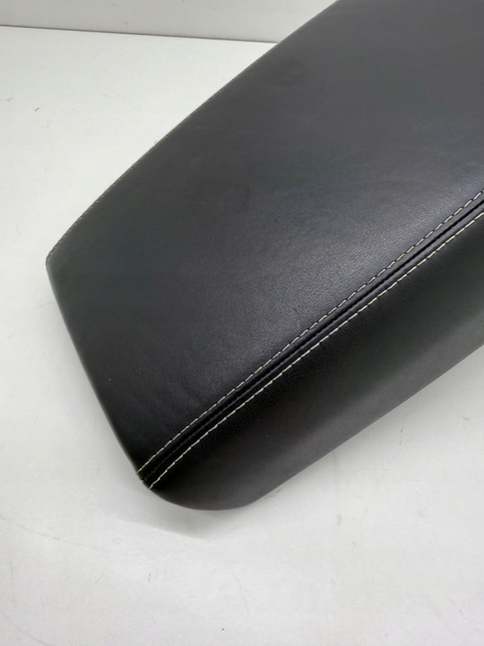 фото №10, Audi a6 s6 s7 c7 s-line подлокотник ze бардачком туннеля среднего чёрный!