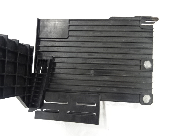 фото №6, Citroen c4 picasso ii крепление держатель компьютера 9808174680
