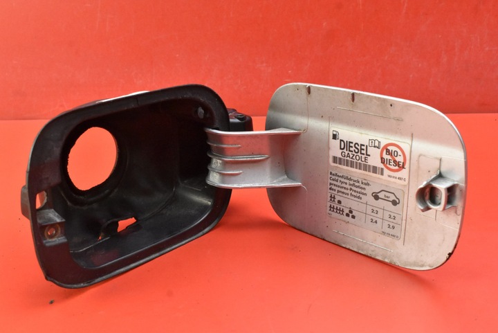 фото №6, Крышка заливка топлива серебряная 1k0010497c vw golf 6 vi универсал 08-15