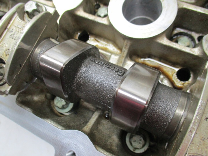 фото №9, Cayenne 4.5 v8 ліва головка вали 948104104