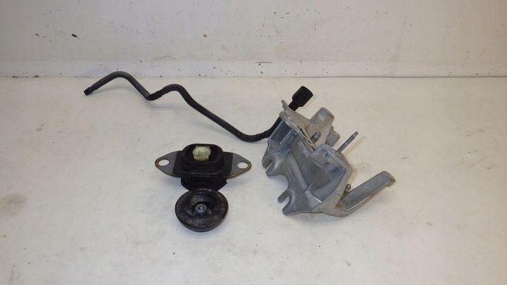 фото №1, Лапи подушка двигателя renault zoe ii 112223722r