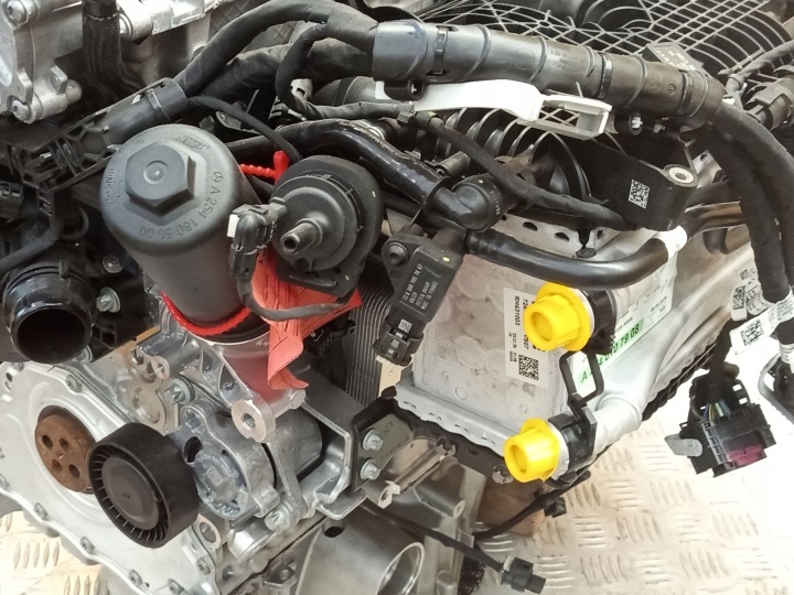 фото №11, Mercedes w206 w214 glc двигатель 254920 254.920 2.0 бензин комплектный