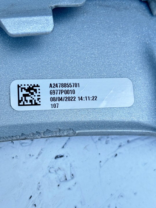 фото №13, Mercedes glb w247 накладка спойлер бампера перед a2478857800 a2478855701