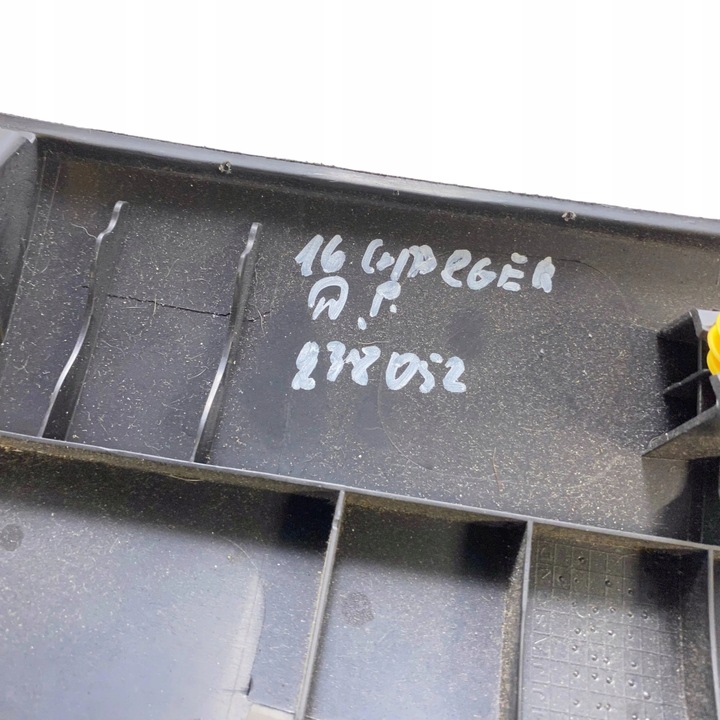 фото №7, Dodge charger 2016 права сторона обшивка стійок