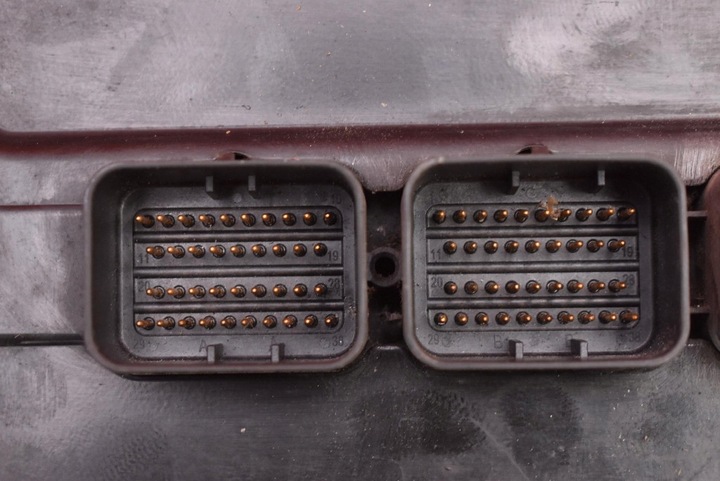 фото №10, Блок керування двигуна p56044742ad jeep grand cherokee iii wk 3.7 v6 210km 04-10