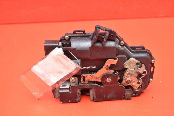 фото №5, Замок двері праві перед переднє eu 3b1837016a vw new beetle 98-05