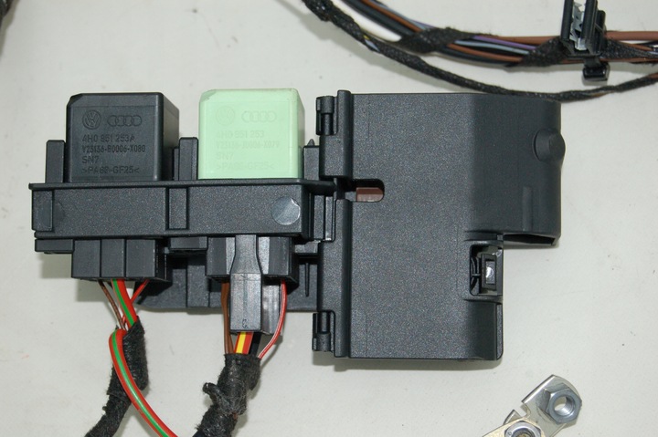 фото №4, Джгут капот audi a4 a5 8w 8w0937503b