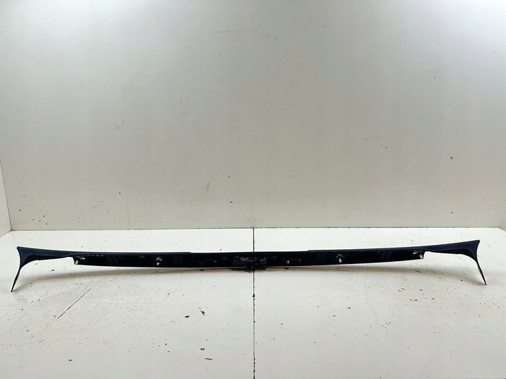 фото №4, 2023 volkswagen id.4 планка освещение номерного знака 11a827335b