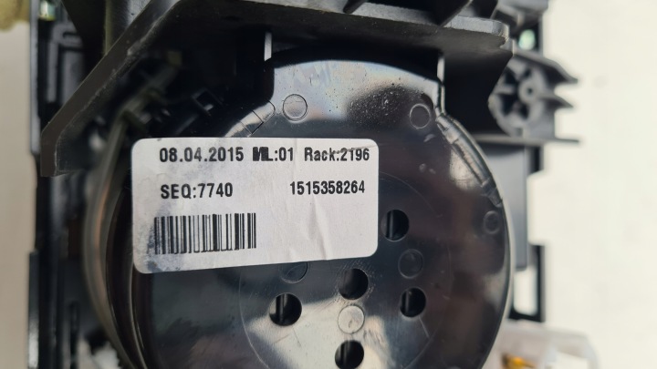 фото №9, Vw golf vii 12-19r тримач na чашки тунель гніздо прикурювача 5g1864263am