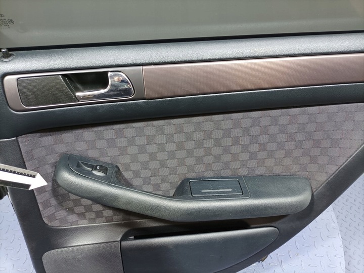 фото №10, Audi a6 c5 sedan дверь зад правые ly7w