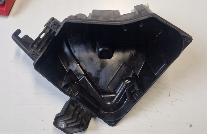 фото №1, Корпус предохранителей audi a8 d4 4h0937118