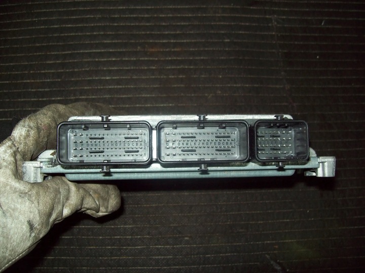 фото №14, Компьютер набор стартовый duster ii dacia 1.3 tce механическая коробка передач замок зажигания спидометр