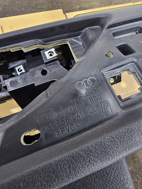 фото №11, Панель капот консоль audi a6 c7 4g1858041 soul