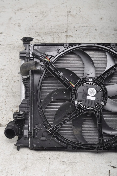 фото №3, Ford focus mk4 1.5 радиатор воды комплект