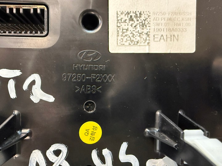 фото №10, Hyundai elantra 16-20 usa панель керування кондиціонера повітропровід 97250-f2xxx