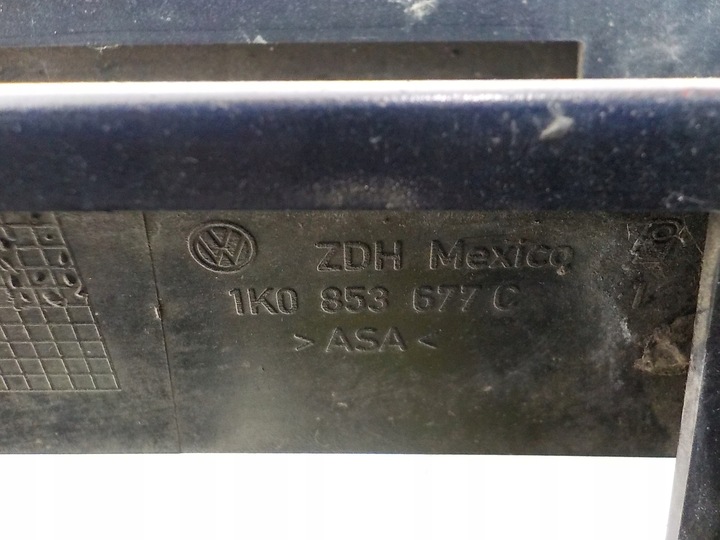 фото №10, Volkswagen golf v універсал jetta решітка решітка бампера 1k0853677c