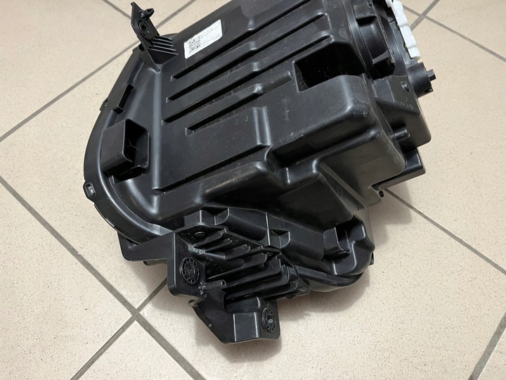 фото №12, Hyundai tucson iv 4 20- лампа передня перед права