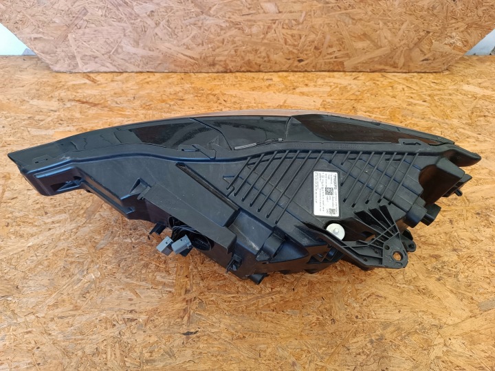 фото №13, Фара права перед eu volvo xc60 ii 31420418 полный led