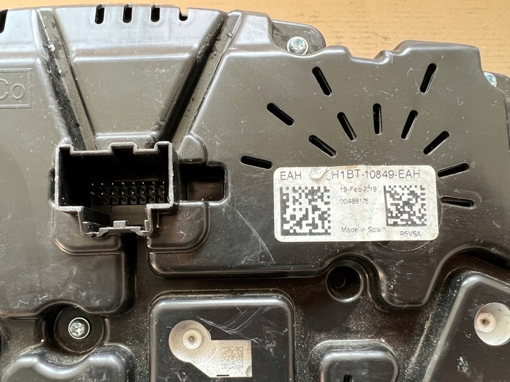 фото №9, Ford fiesta mk8 1.0 приборы спидометр оригинал европа