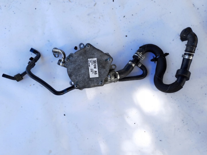 фото №3, Насос вакуум audi s6 s7 a8 s8 07l145100f