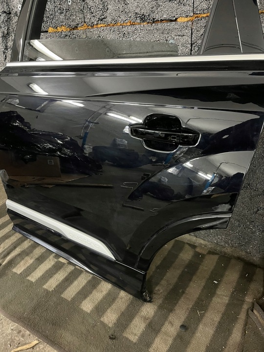 фото №3, Audi q7 ii рестайлинг 4m - lc9x левая задние дверь задние зад демонтаж 100%