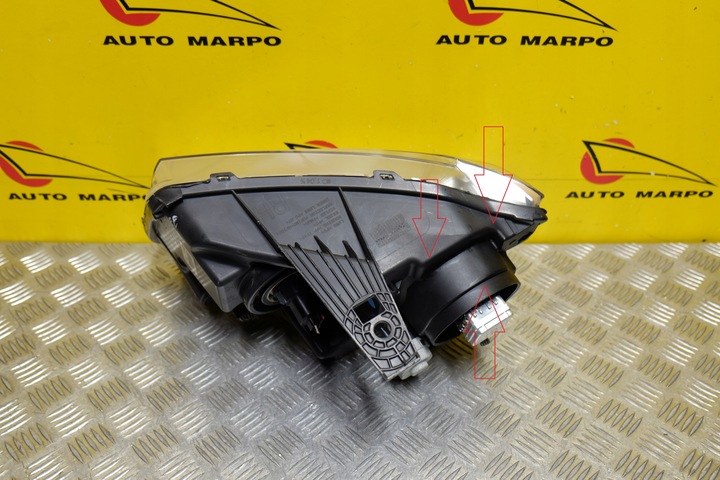 фото №9, Jeep grand cherokee 2011- фара лампа ксенон права usa