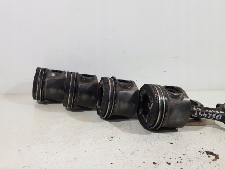 фото №7, Поршень + шатун 81l118 volvo s60 i v70 ii 2.4 d5 d5244t