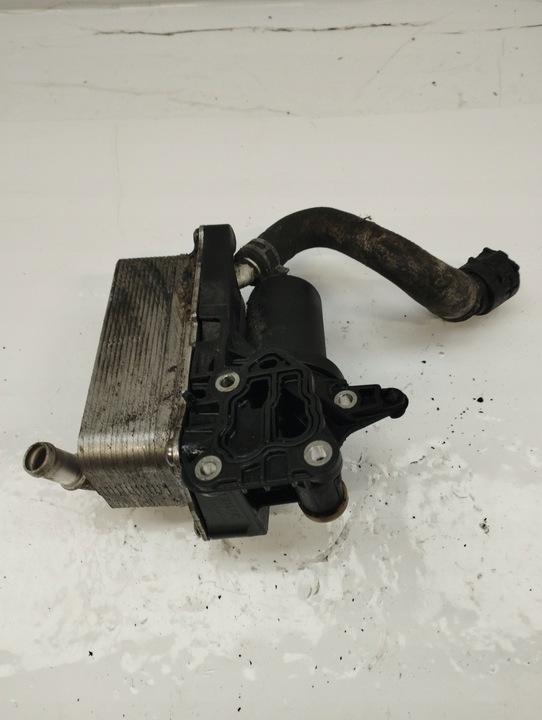 фото №12, Mercedes w177 amg a35 радиаторов масла коробки коробки передач a2465010101