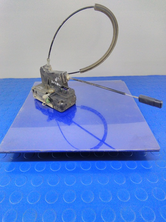 фото №3, Opel corsa c замок дверь перед левый 8pin 13203899