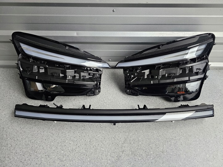 фото №7, Tesla модель y juniper лампа полный led левая идеальный 191835000d