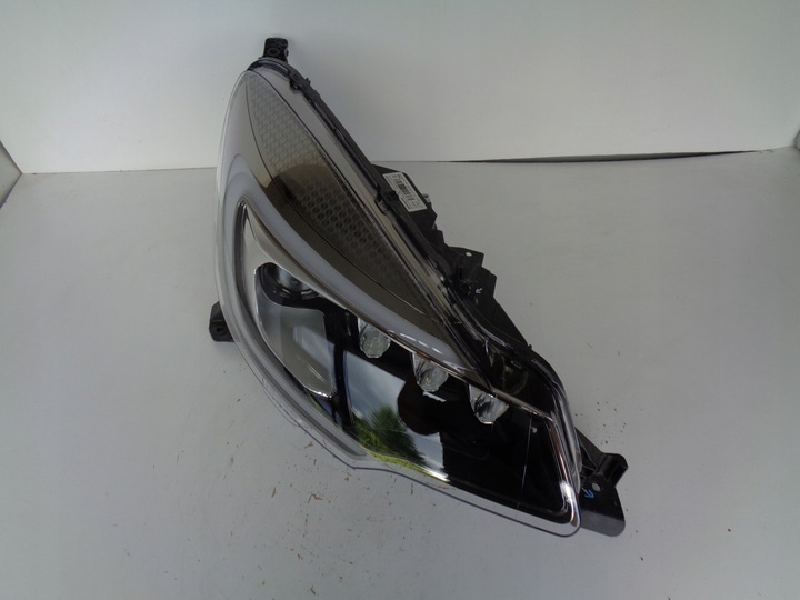 фото №2, Лампа правая фара citroen ds3 16- рестайлинг ксенон led