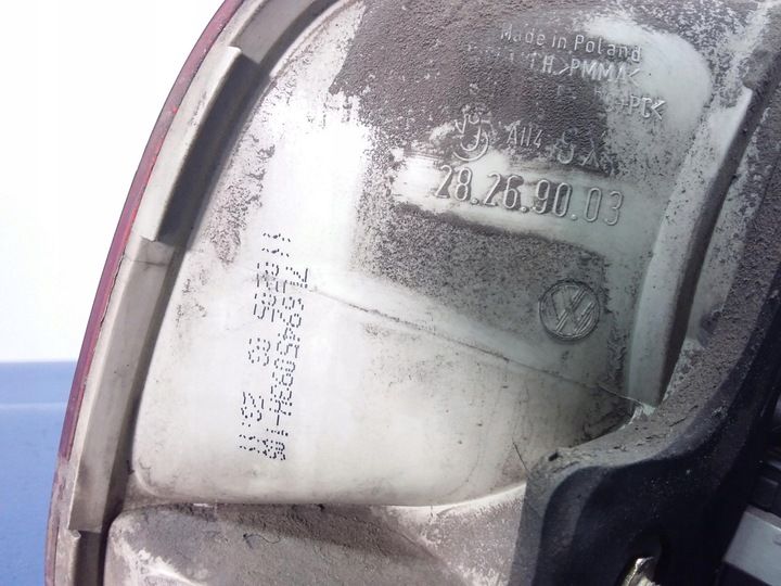 фото №7, Vw touareg i лампа зад левая w крышка багажника 7l6945093h
