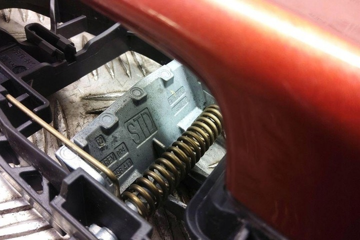 фото №9, Ручка задних правых дверь bmw x2 f39 7401210 2.0l бензин 141kw 2018