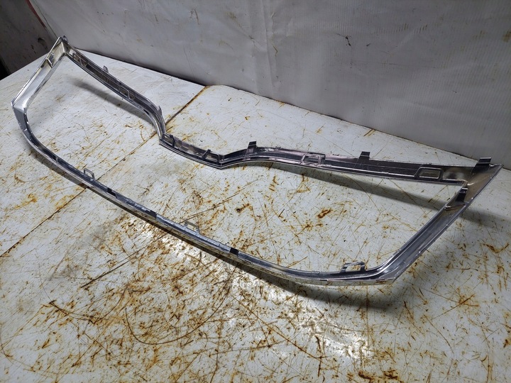 фото №4, Skoda octavia iii 3 рестайлинг 16- планка хром решётка радиатора рамка решётка перед передняя