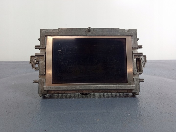 фото №1, E класс w212 рестайлинг дисплей радио a2129014706