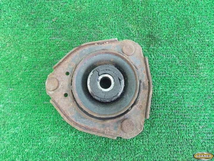 фото №2, Toyota carina e 1.6 подушка амортизатора перед