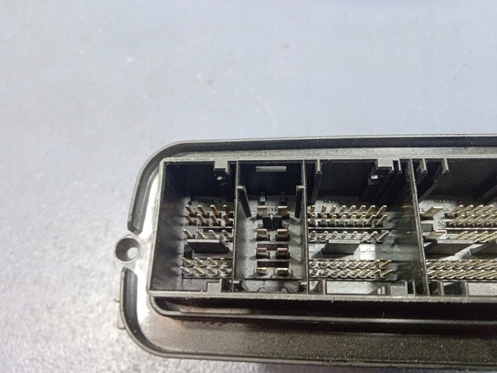 фото №5, Bmw 6 f13 640d 3.0d компьютер блок управления двигателя 8518478 n57d30b